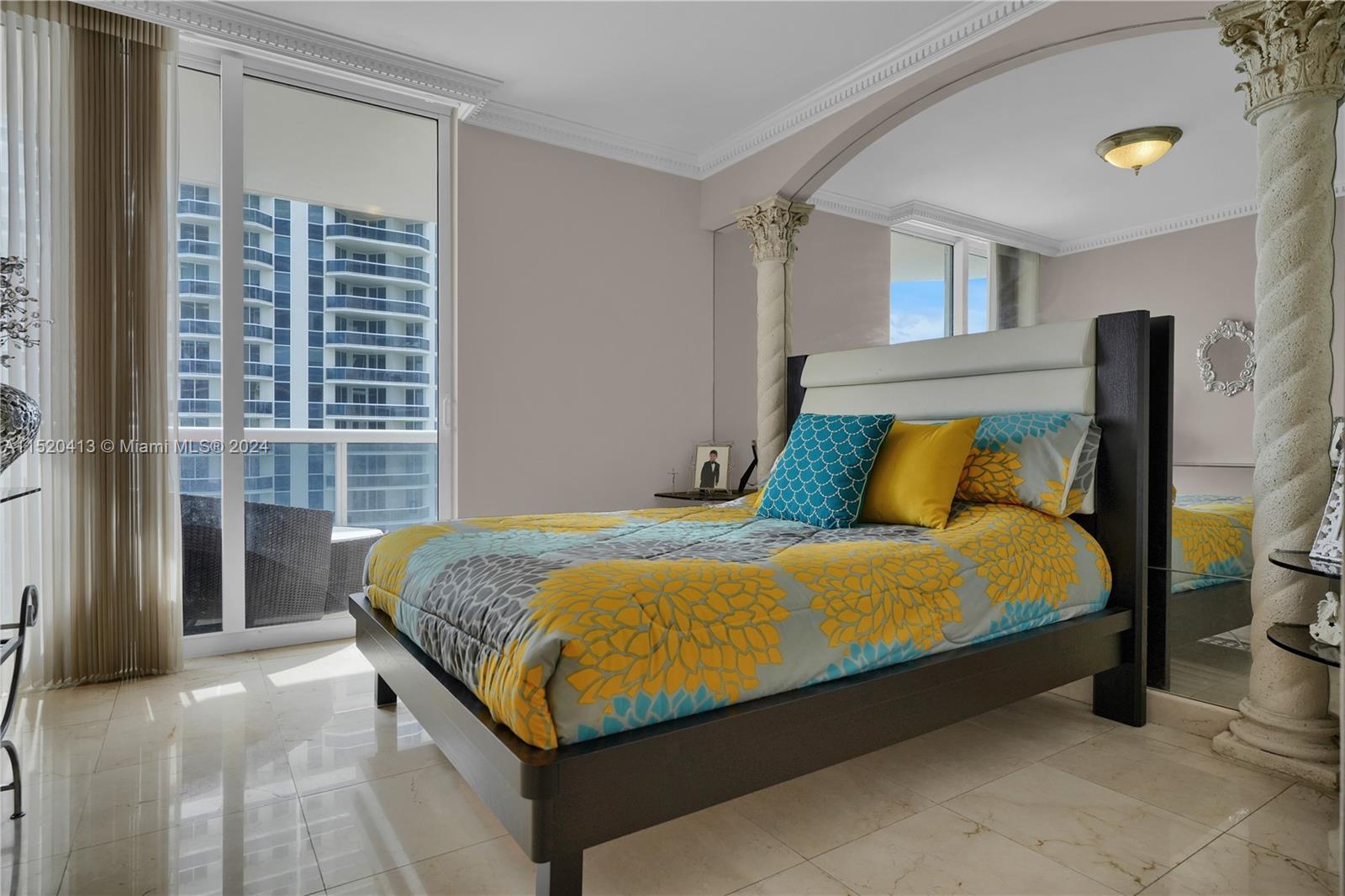 BLUE DIAMOND CONDO - Residential