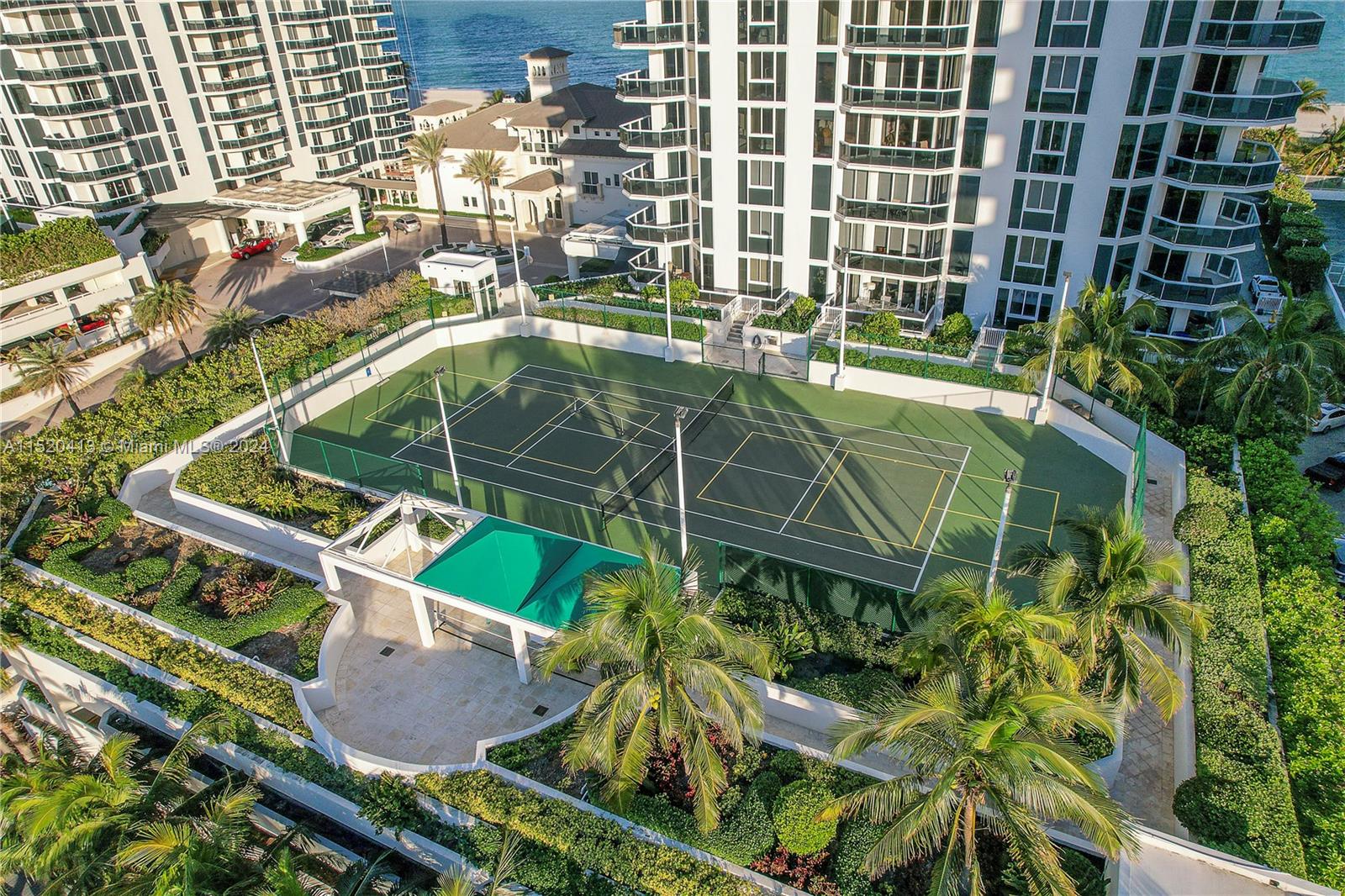 BLUE DIAMOND CONDO - Residential