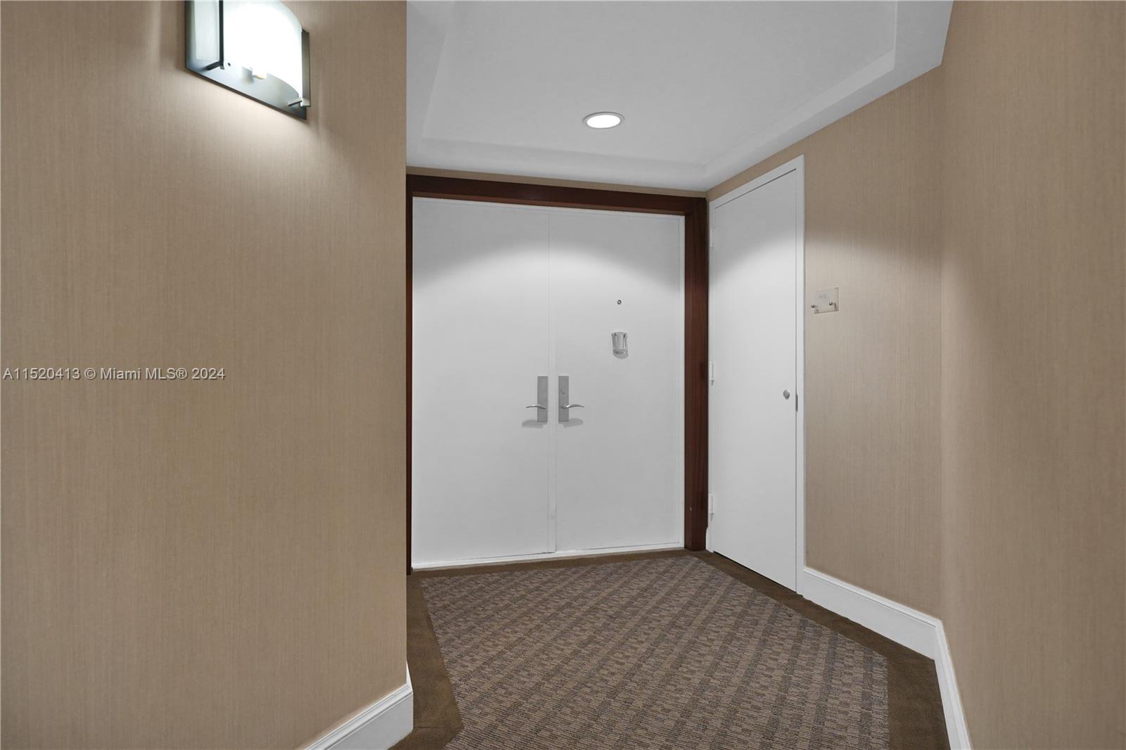 BLUE DIAMOND CONDO - Residential