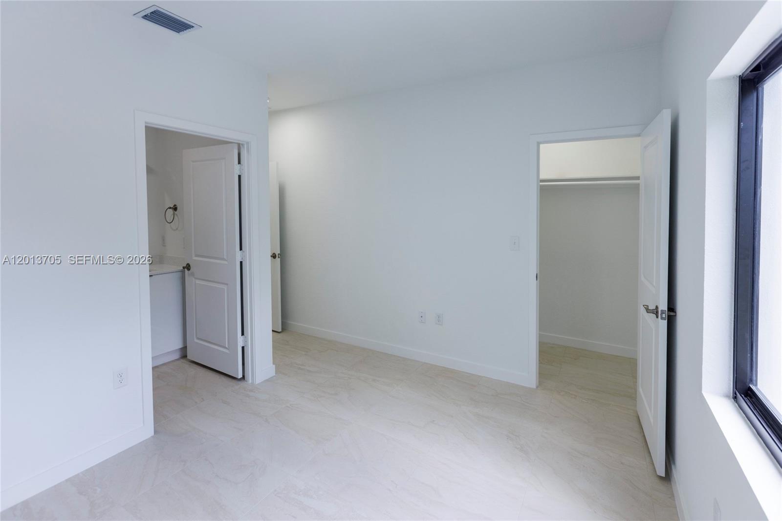 HIALEAH HEIGHTS - Residential