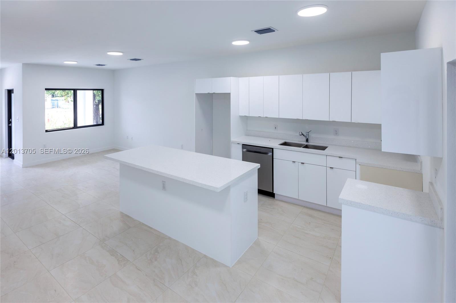 HIALEAH HEIGHTS - Residential