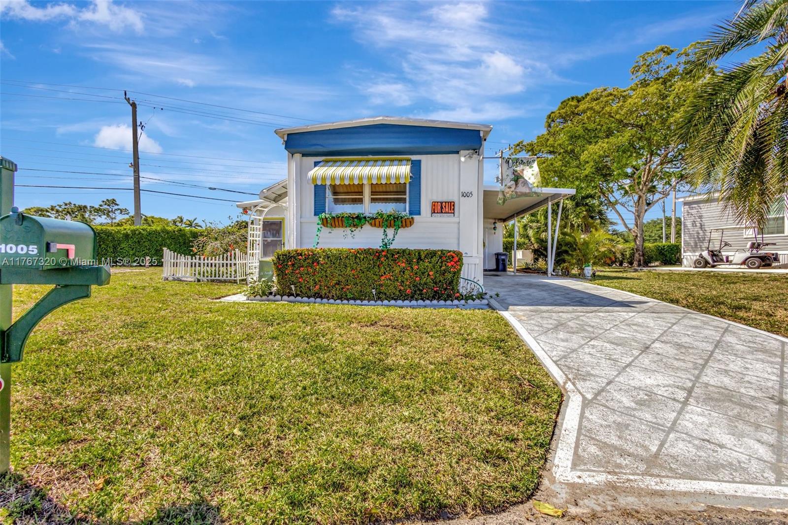 JAMAICA BAY MOBILE HOME C - Residential