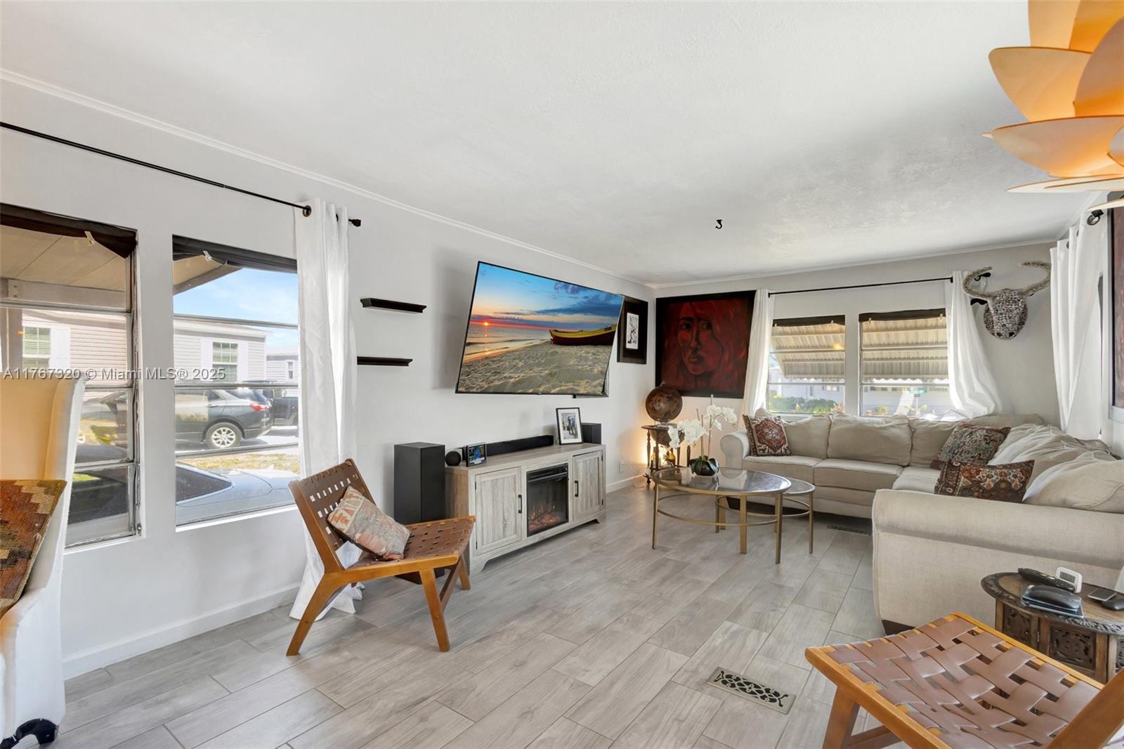JAMAICA BAY MOBILE HOME C - Residential