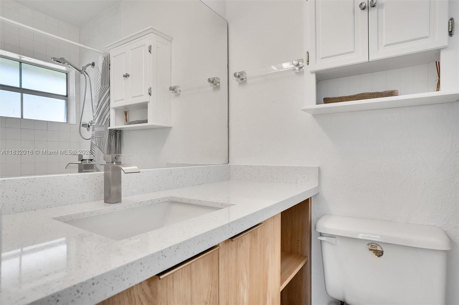 VILLAS OF PINECREST CONDO - Residential