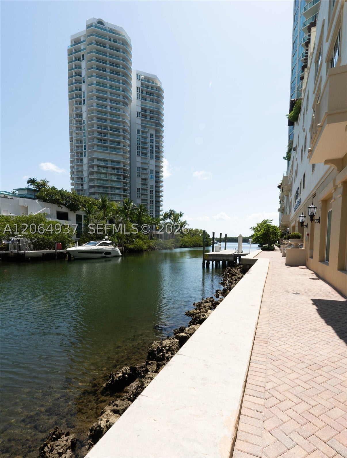 150 Sunny Isles Blvd 1-TH403