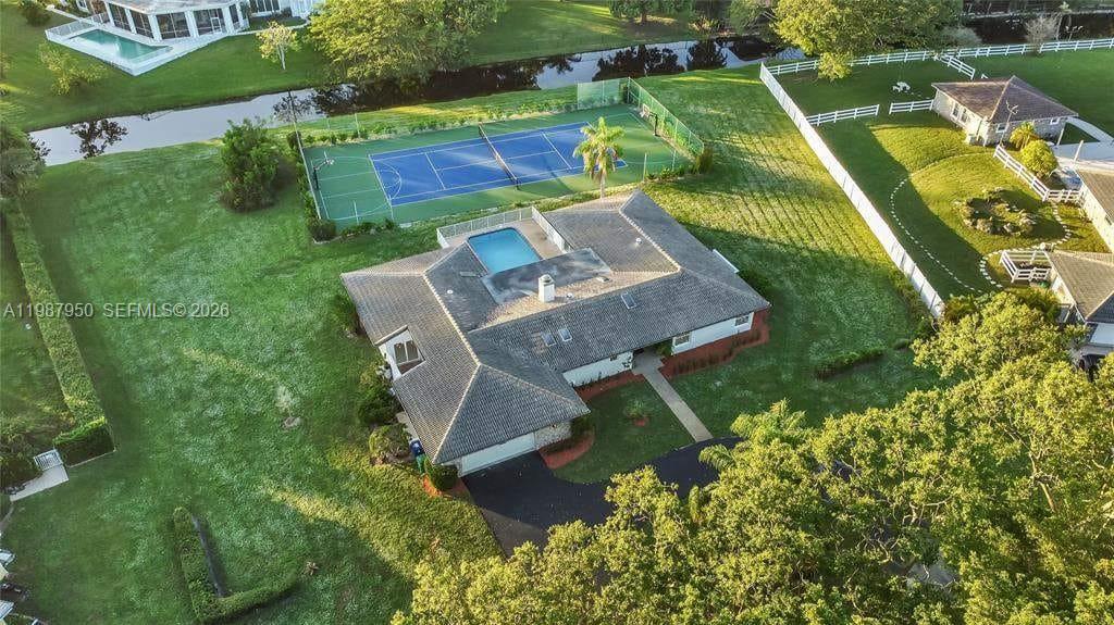 RUNNING BROOK HILLS - Residential