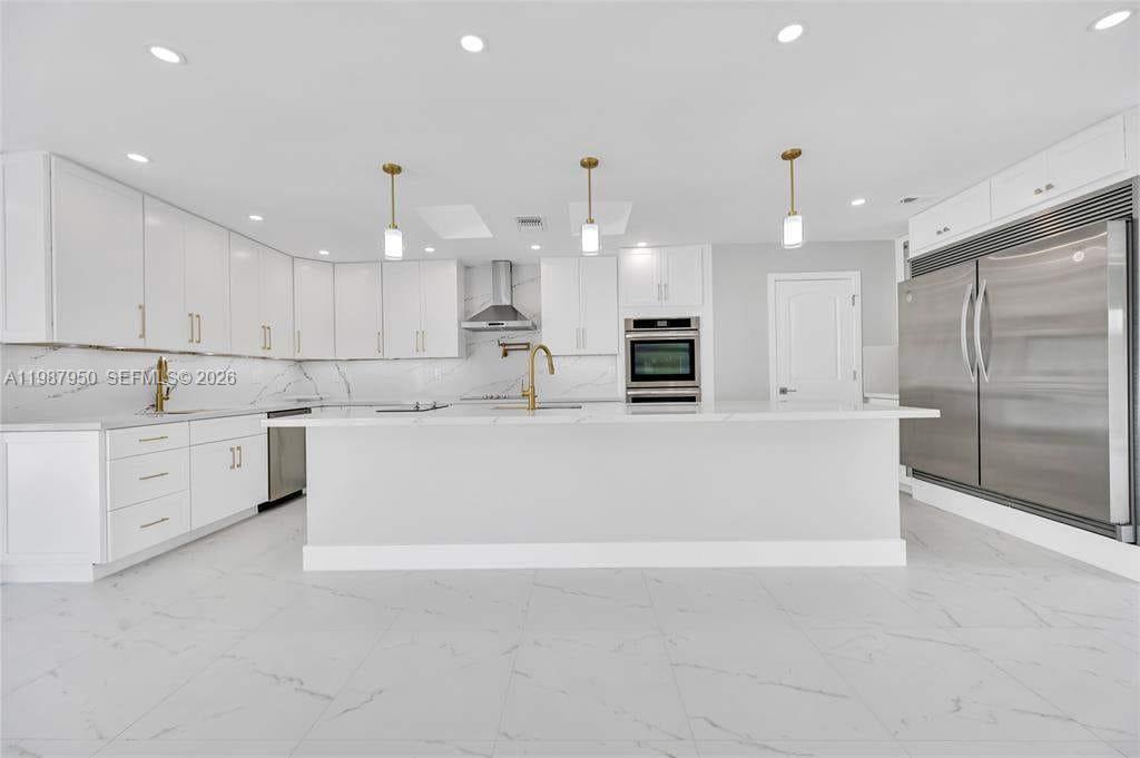 RUNNING BROOK HILLS - Residential