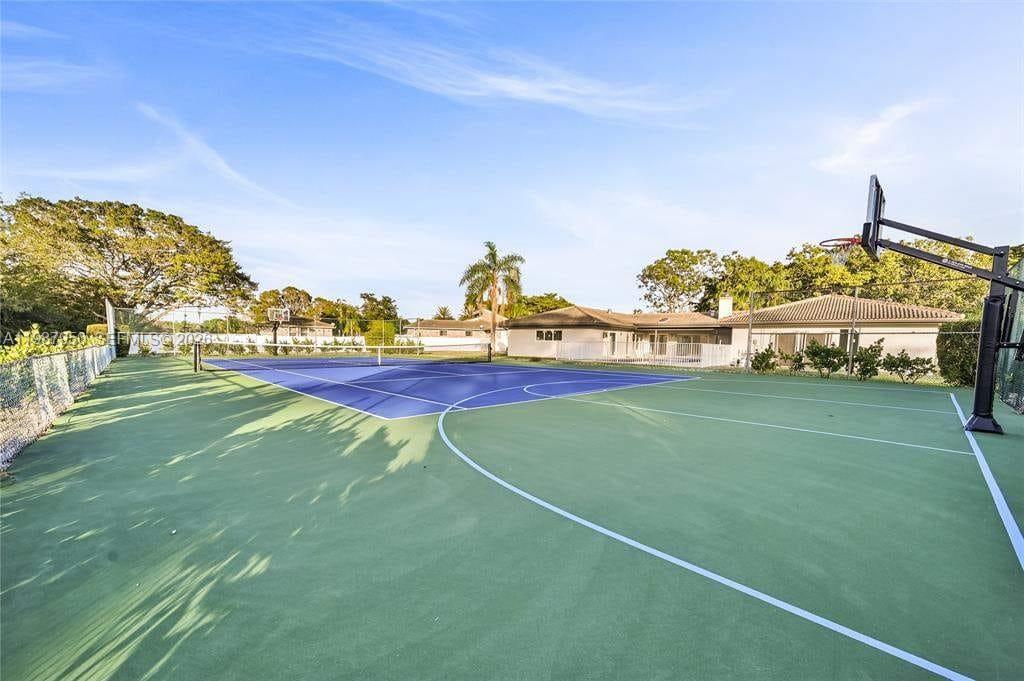 RUNNING BROOK HILLS - Residential