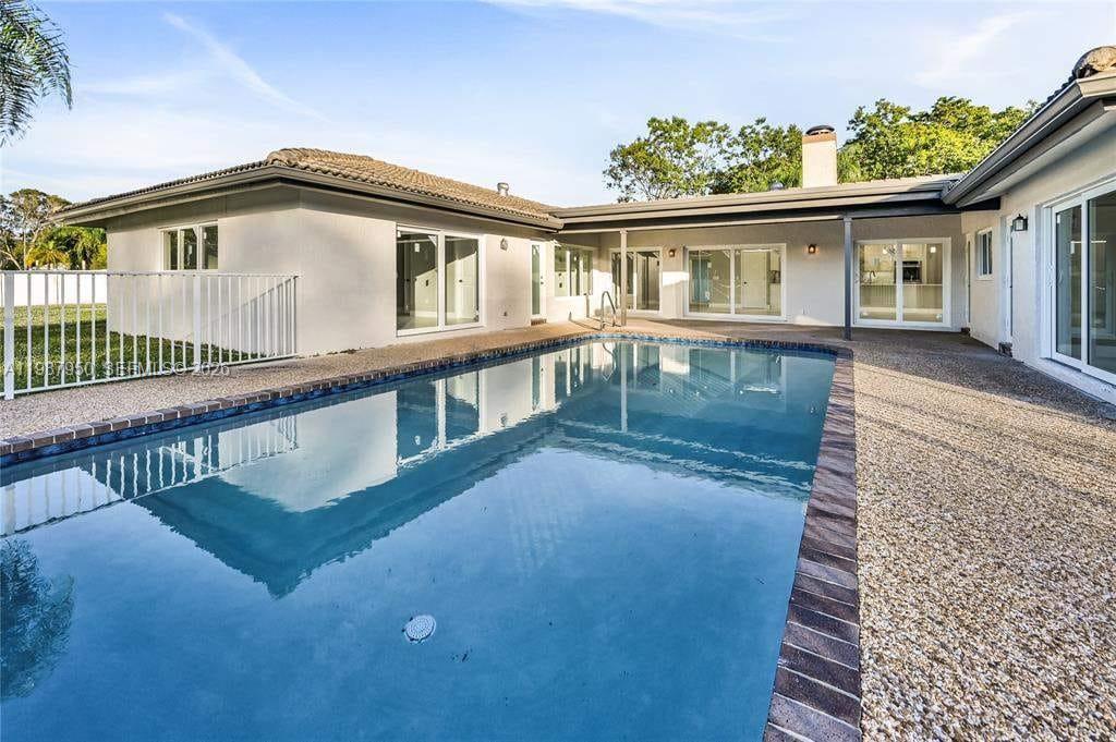 RUNNING BROOK HILLS - Residential