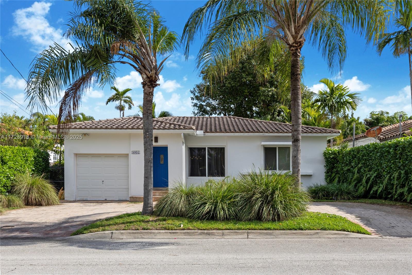 Property for Sale at 8935 Hawthorne Ave, Surfside, Miami-Dade County, Florida - Bedrooms: 2 
Bathrooms: 2  - $1,350,000