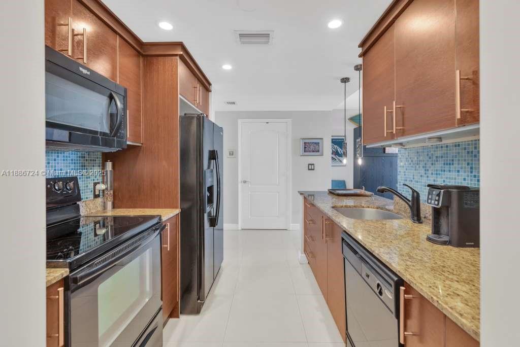 BRICKELL WAY CONDO - Residential