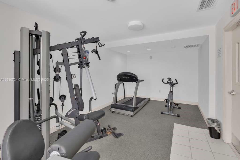 BRICKELL WAY CONDO - Residential