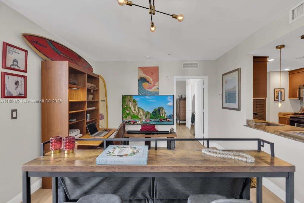 BRICKELL WAY CONDO - Residential