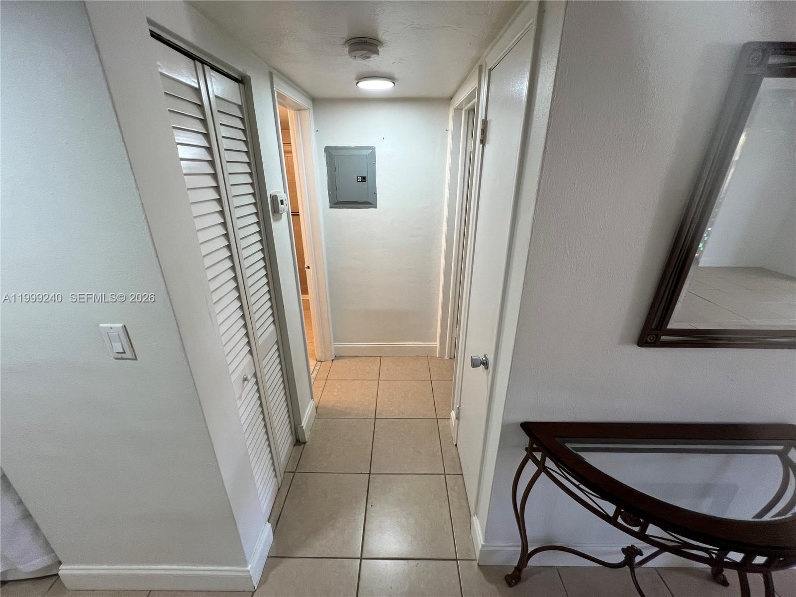 DADELAND CAPRI CONDO - Residential