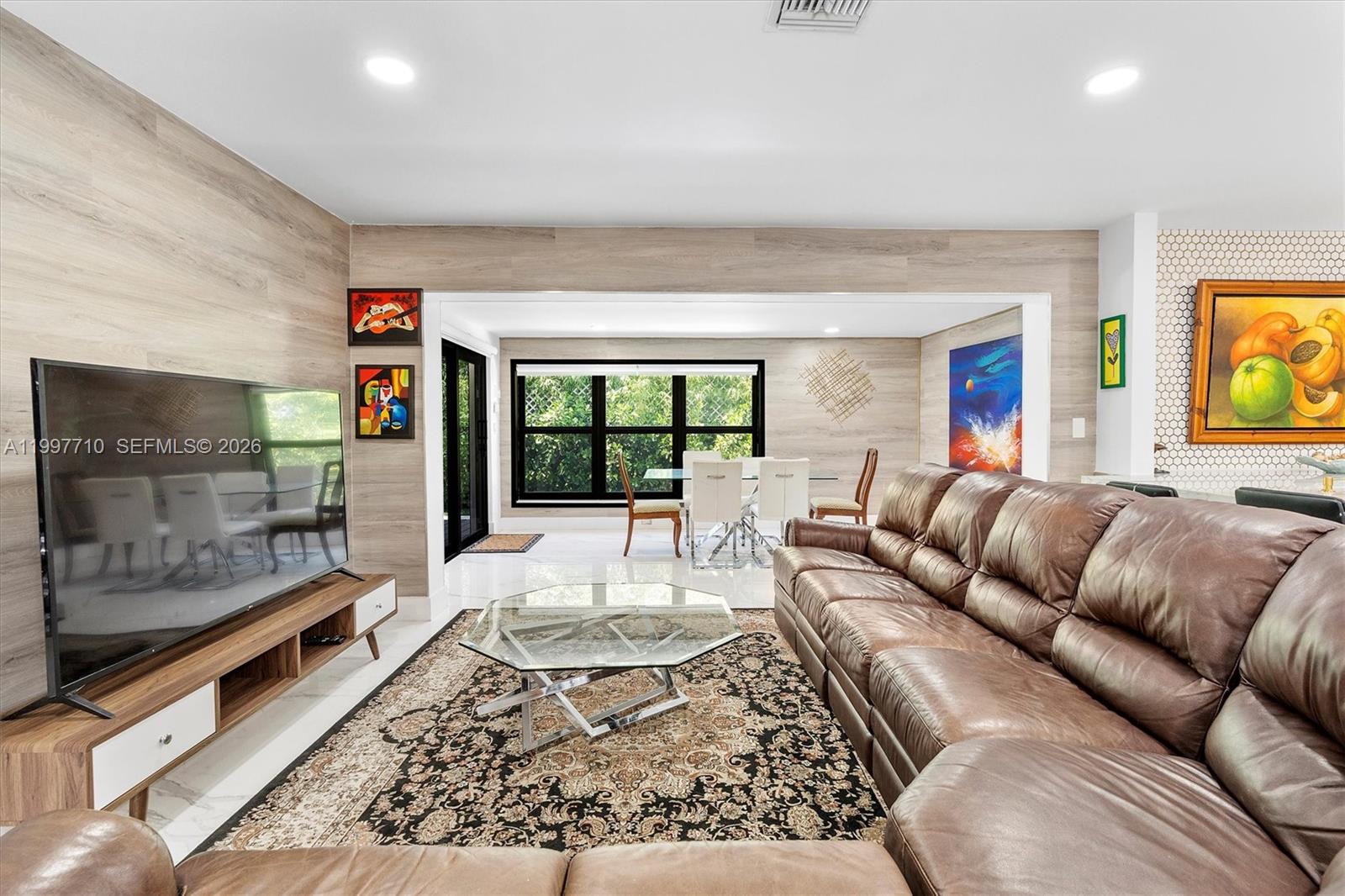 CORAL WOODS - Residential