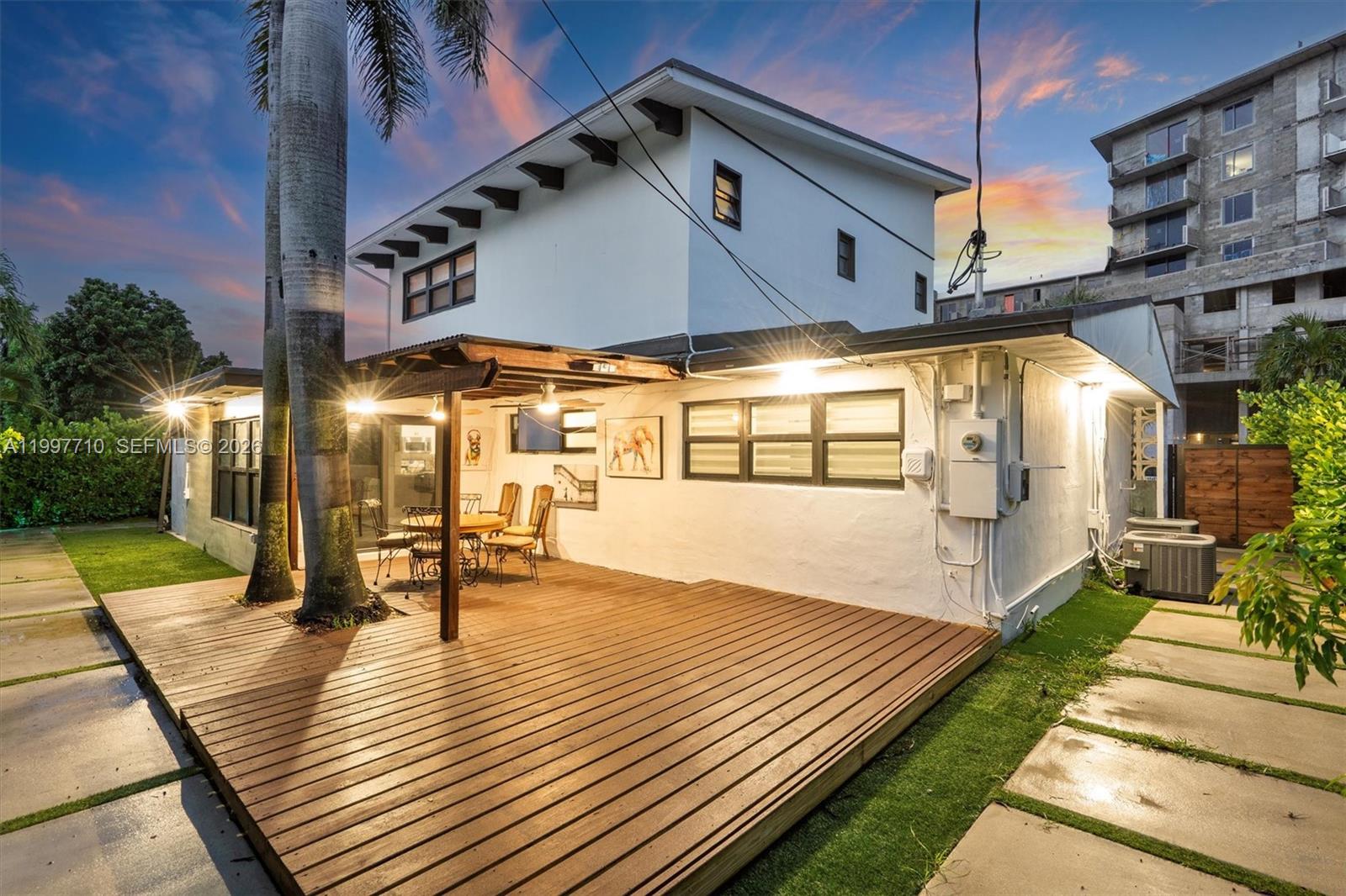 CORAL WOODS - Residential