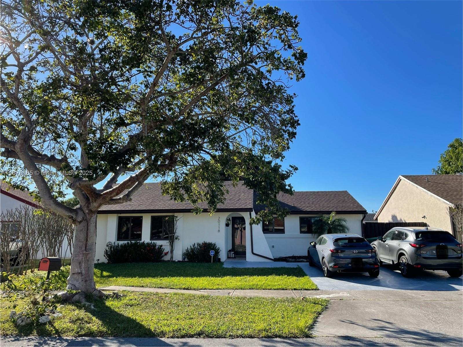 OAK PARK ESTATES SEC 1 - Residential