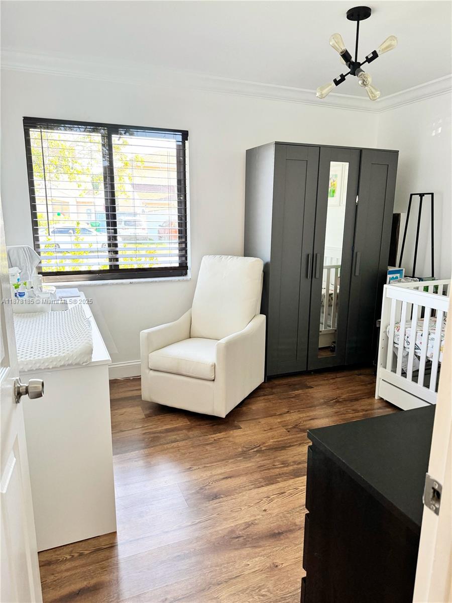 OAK PARK ESTATES SEC 1 - Residential