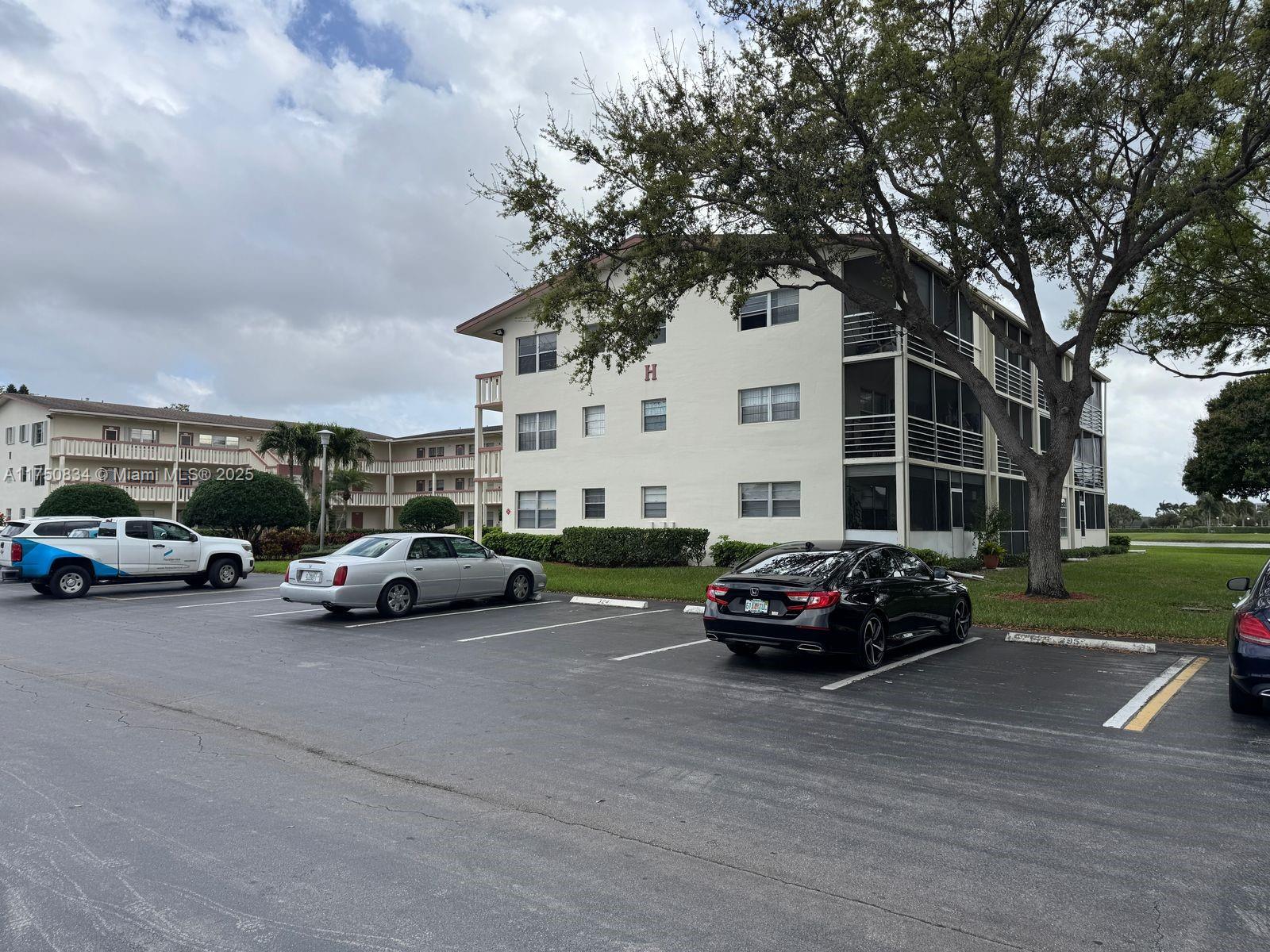 Motivated seller! Charming 1-bedroom, 1.5-bath unit located on the second floor with elevator access in the desirable 55+ community of Century Village Boca Raton. Unit features brand new carpet and is move-in ready. Enjoy resort-style amenities including a clubhouse, heated pool, fitness center, event rooms, and complimentary transportation within the community and to nearby shopping centers. Century Village offers a peaceful, secure, and active lifestyle. Conveniently located near Town Center Mall, Mizner Park, Publix, restaurants, and major highways. Don't miss this opportunity to live in one of Boca Raton’s most sought-after 55+ communities!