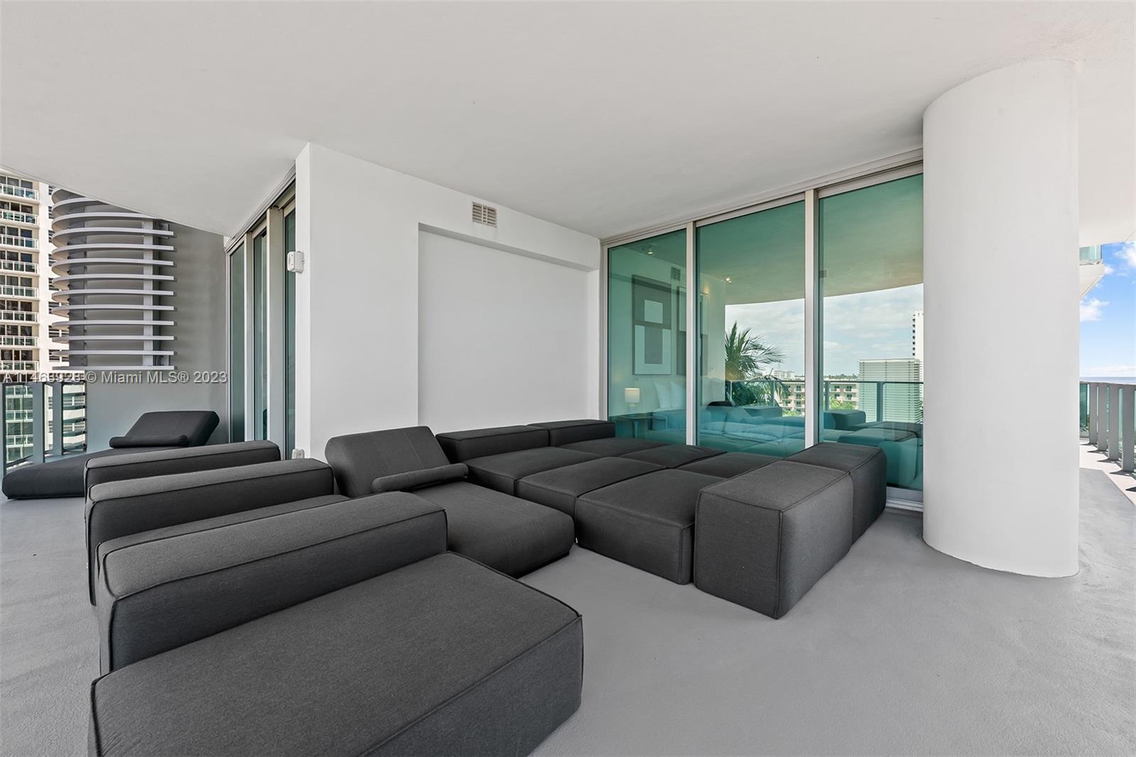 L'ATELIER CONDO - Residential