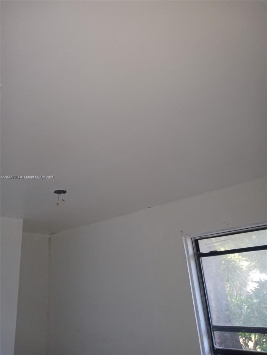 EDGEWOOD PARK - Residential