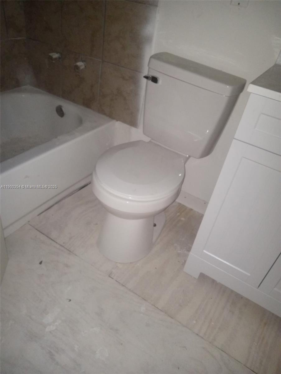 EDGEWOOD PARK - Residential