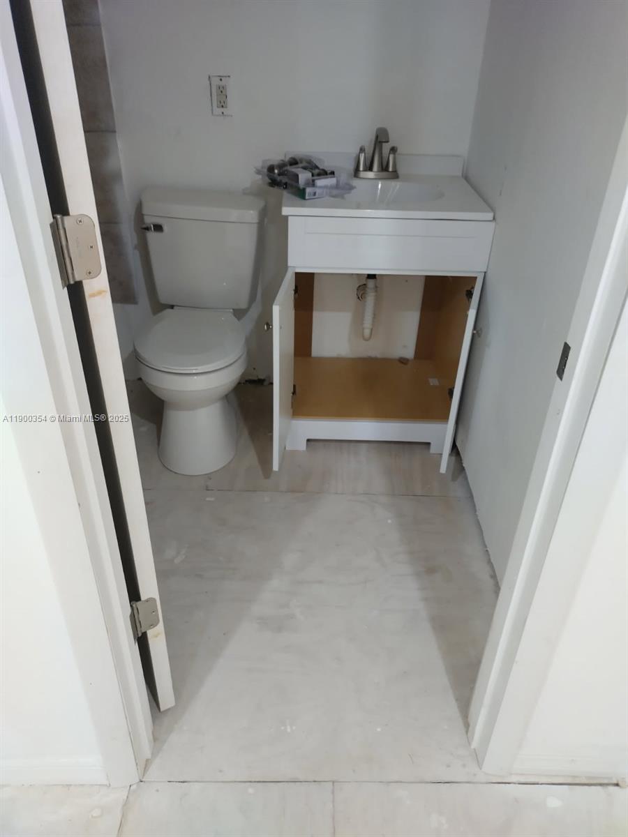 EDGEWOOD PARK - Residential