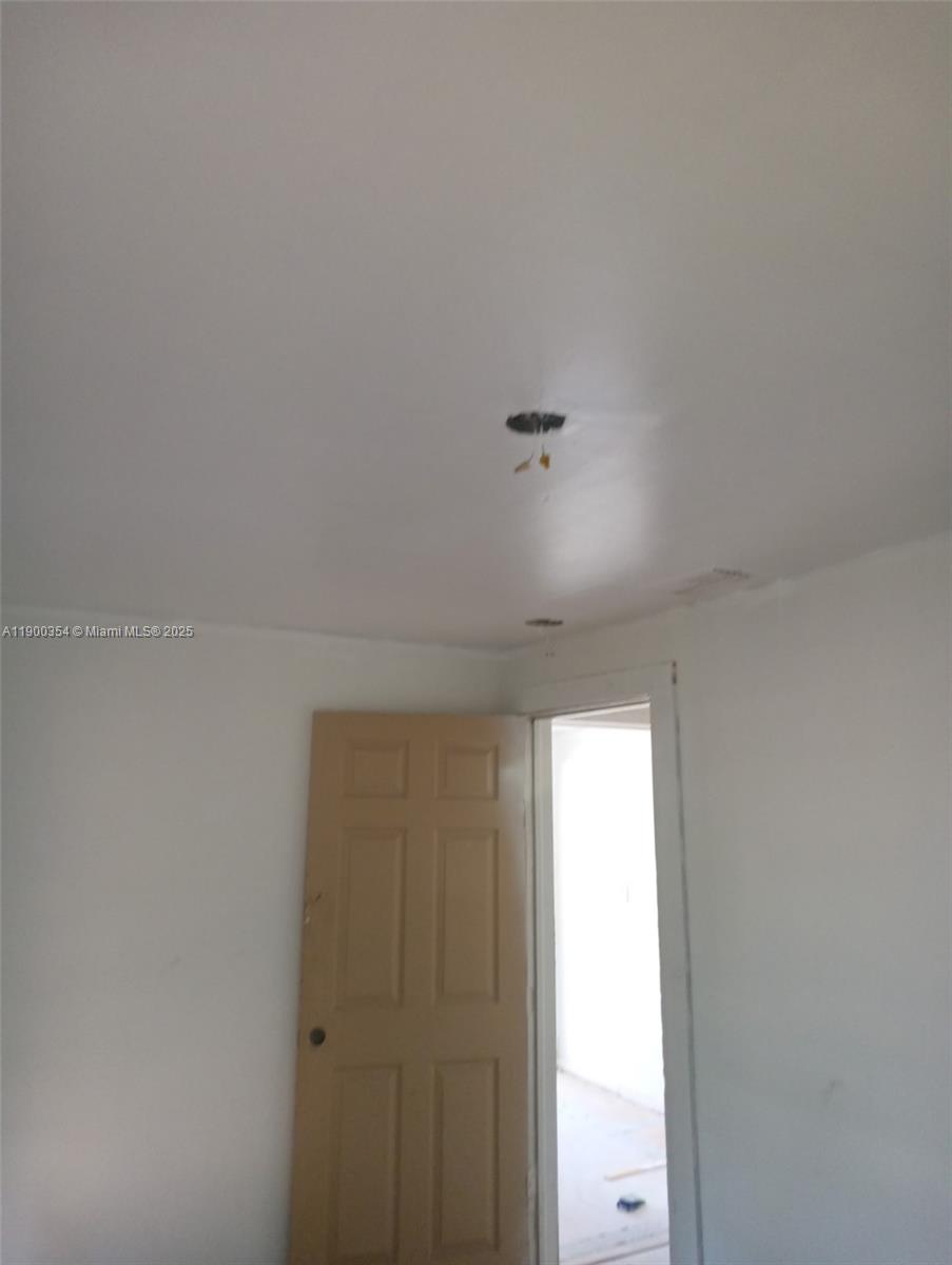 EDGEWOOD PARK - Residential