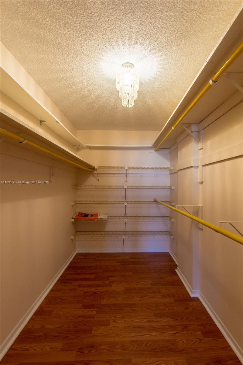 PLAZA TOWERS NORTH CONDO - Residential Lease