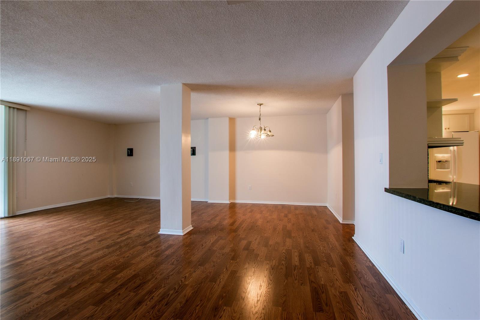 PLAZA TOWERS NORTH CONDO - Residential Lease