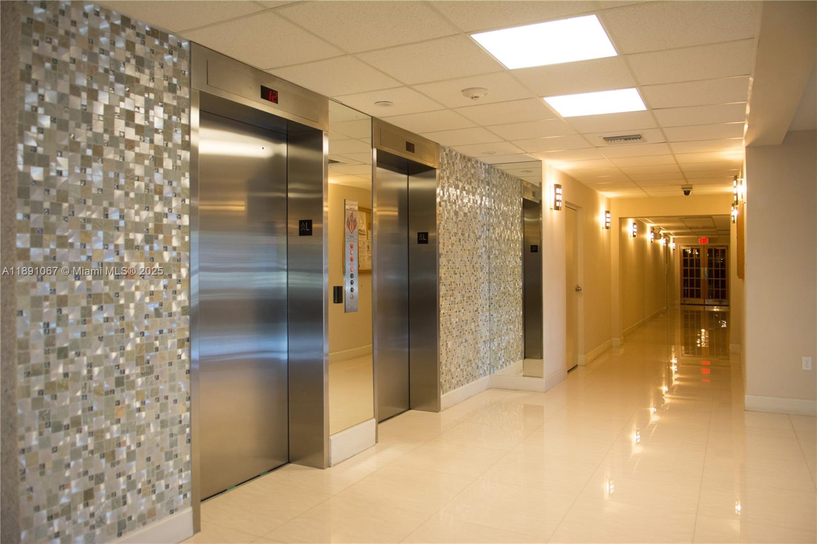 PLAZA TOWERS NORTH CONDO - Residential Lease