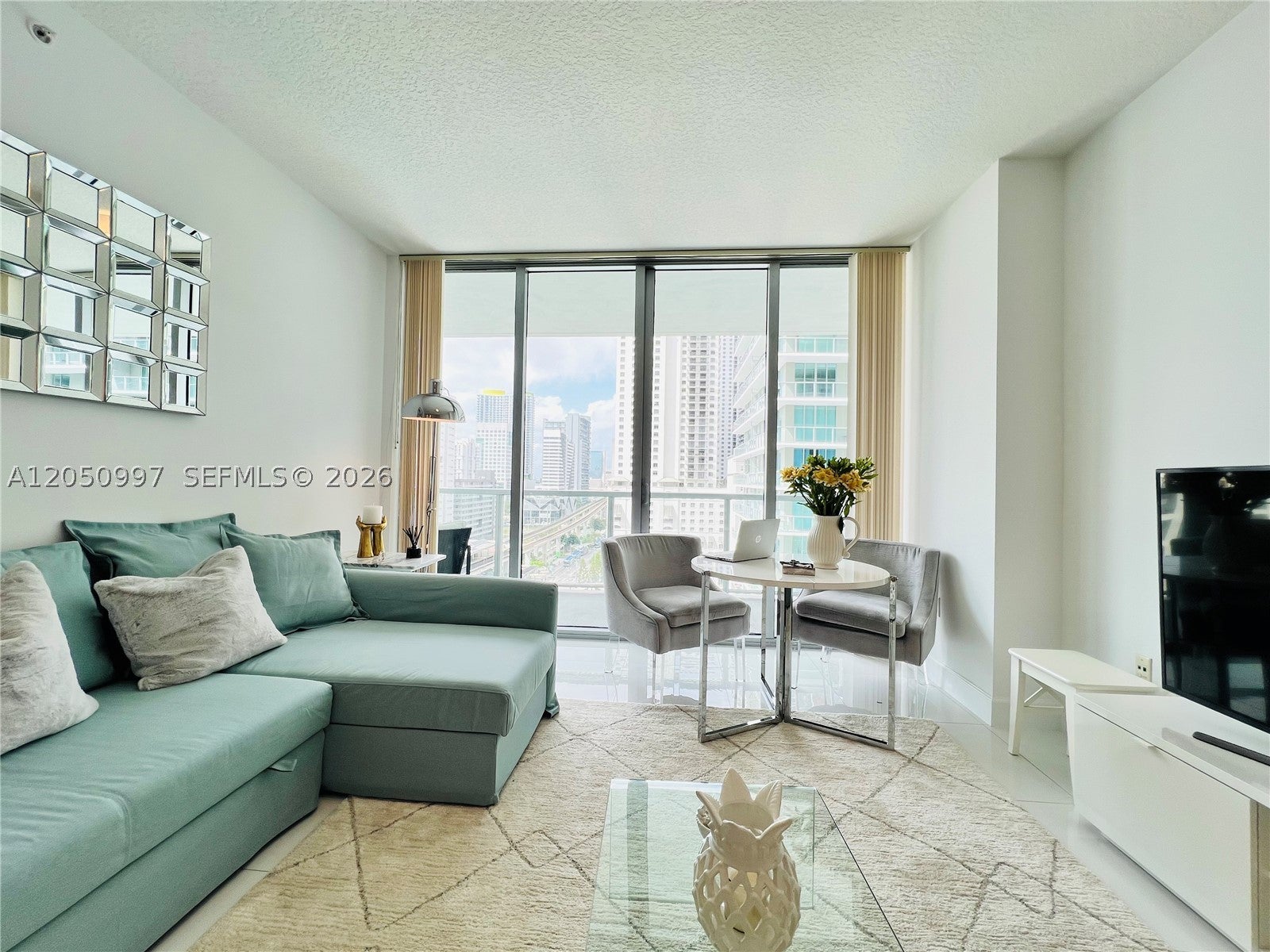79 SW 12th St 1510-S