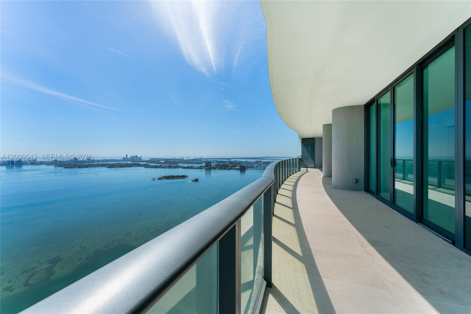ONE PARAISO CONDO - Residential