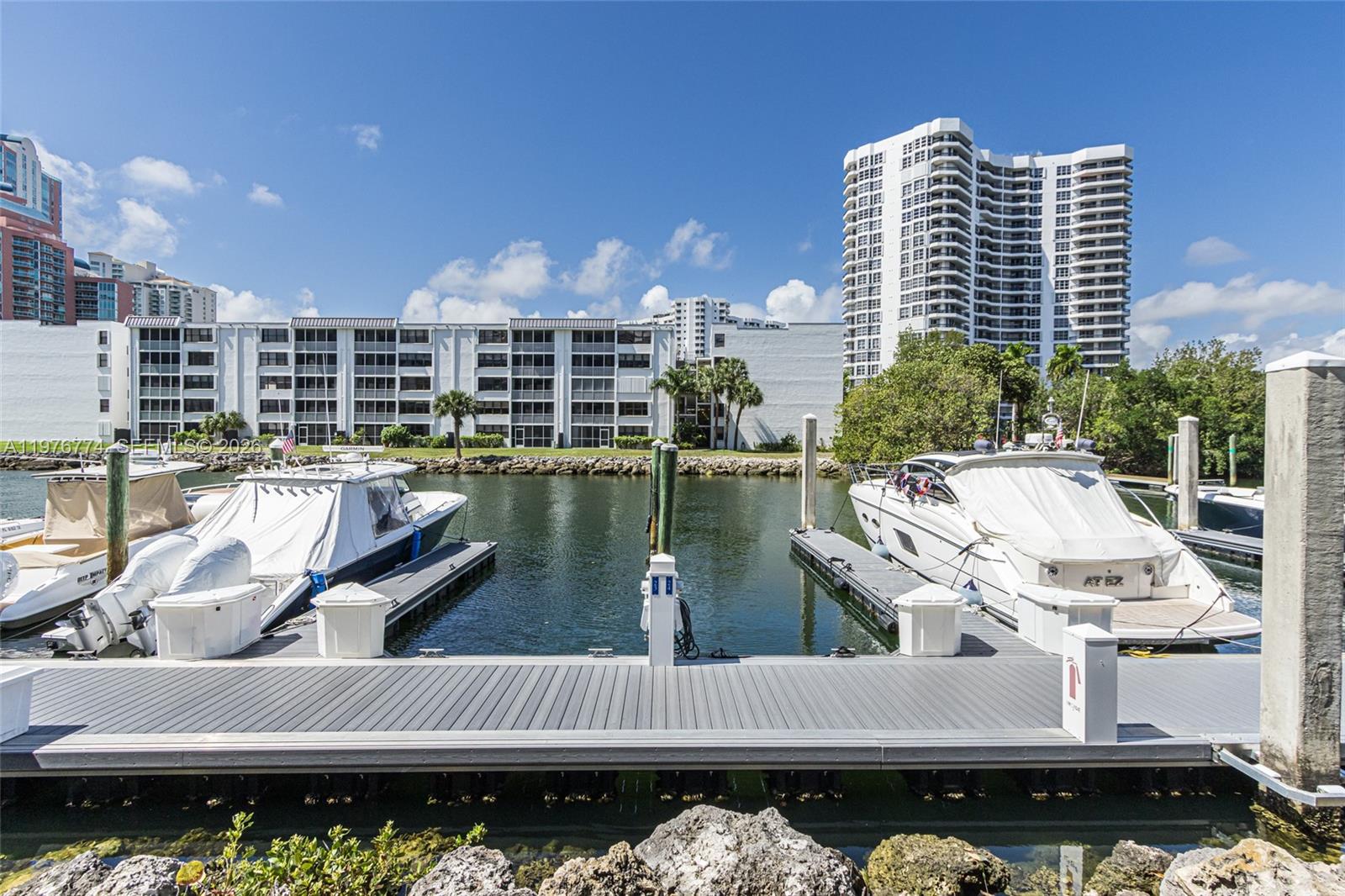 MYSTIC POINTE MARINA COND - Land