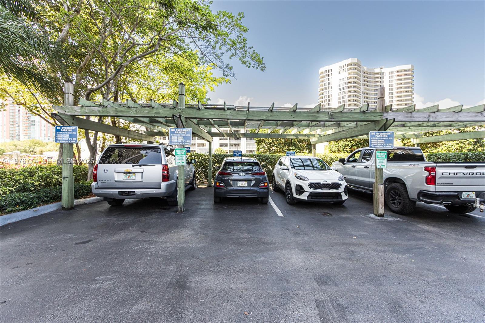 MYSTIC POINTE MARINA COND - Land