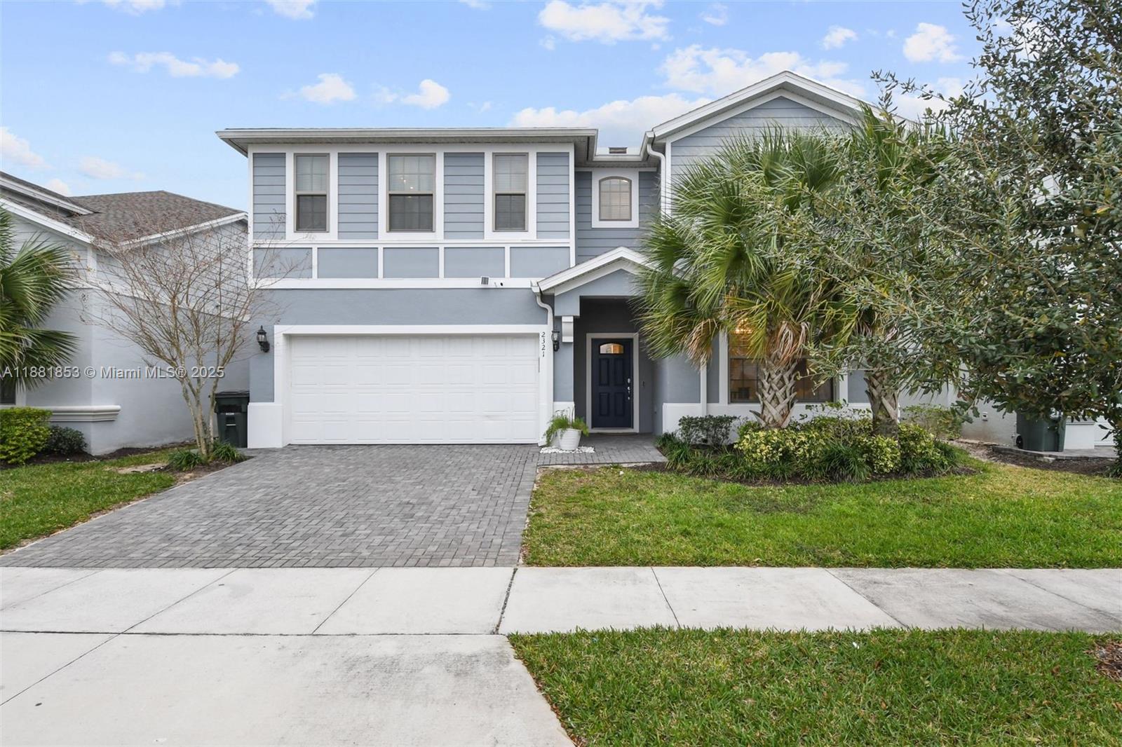 WINDSOR AT WESTSIDE - Residential