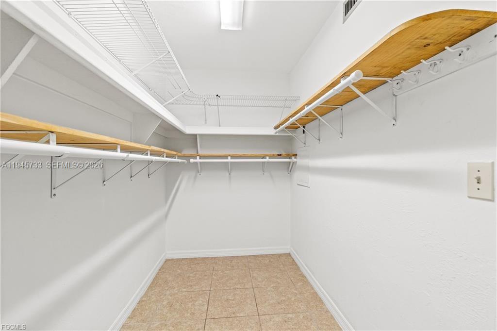 CAPE PARKWAY - Residential