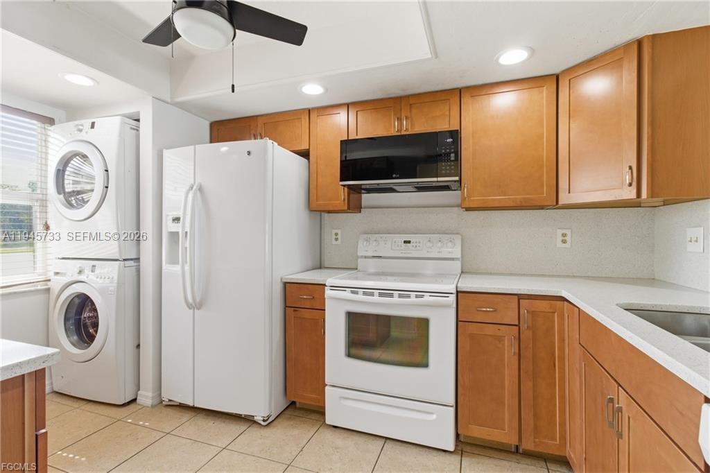 CAPE PARKWAY - Residential