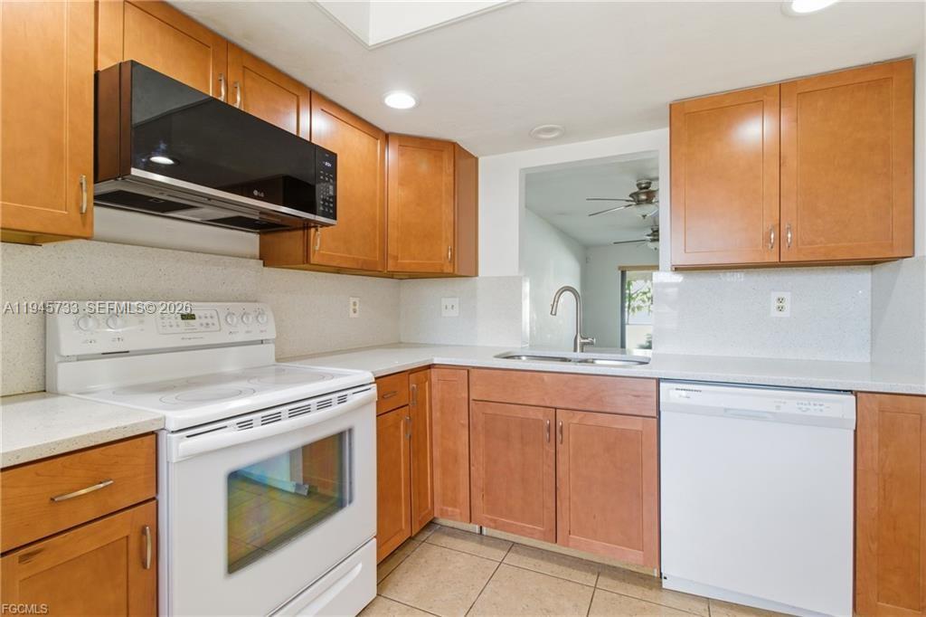 CAPE PARKWAY - Residential