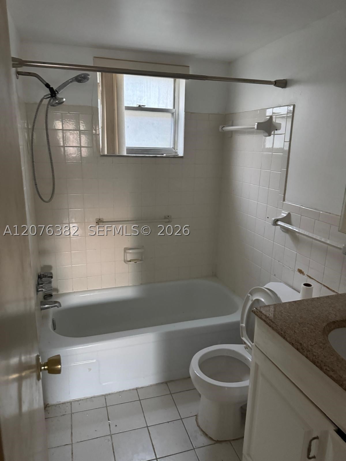 2145 Pierce St 116