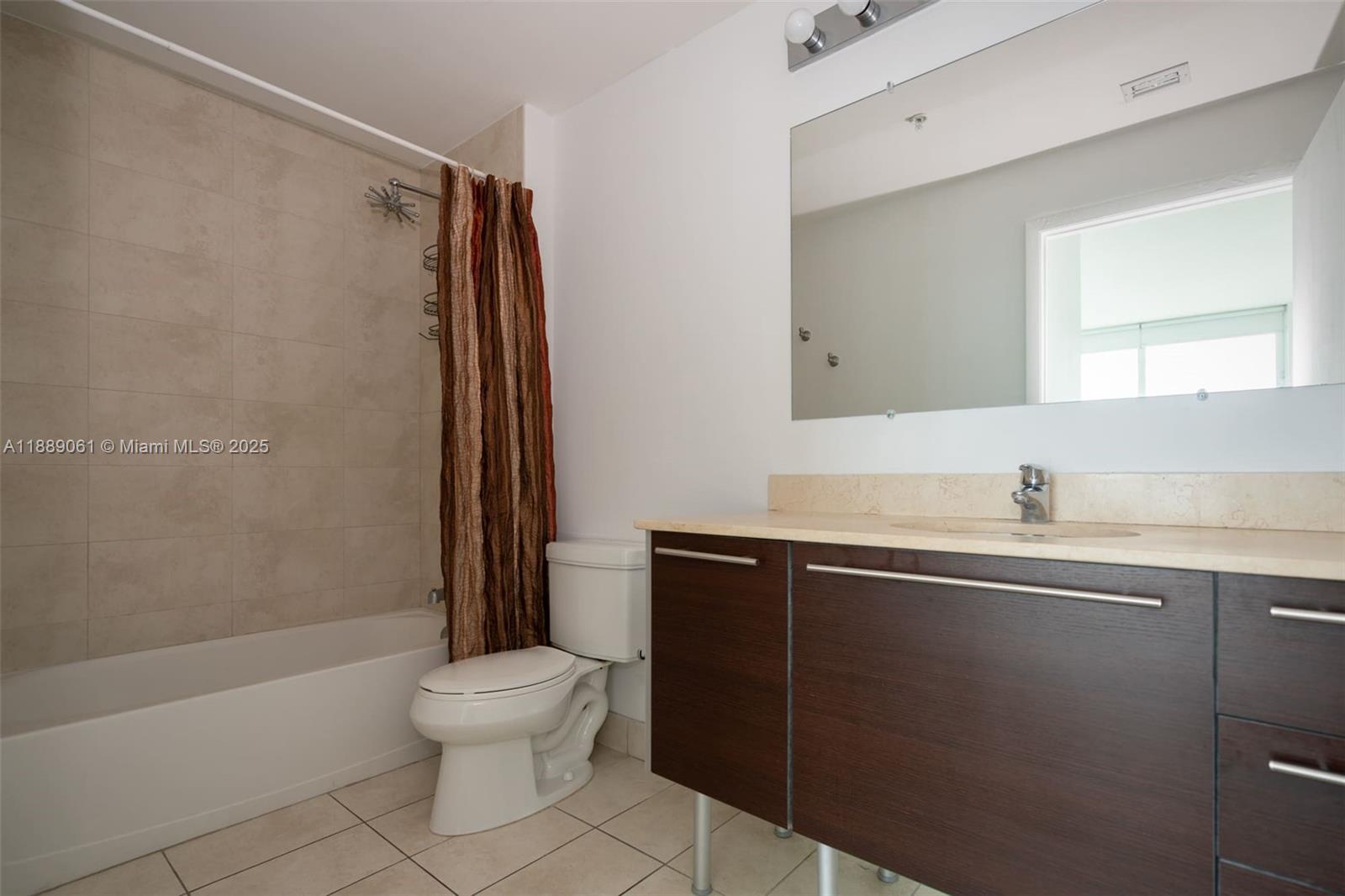 QUANTUM ON THE BAY CONDO - Residential Lease