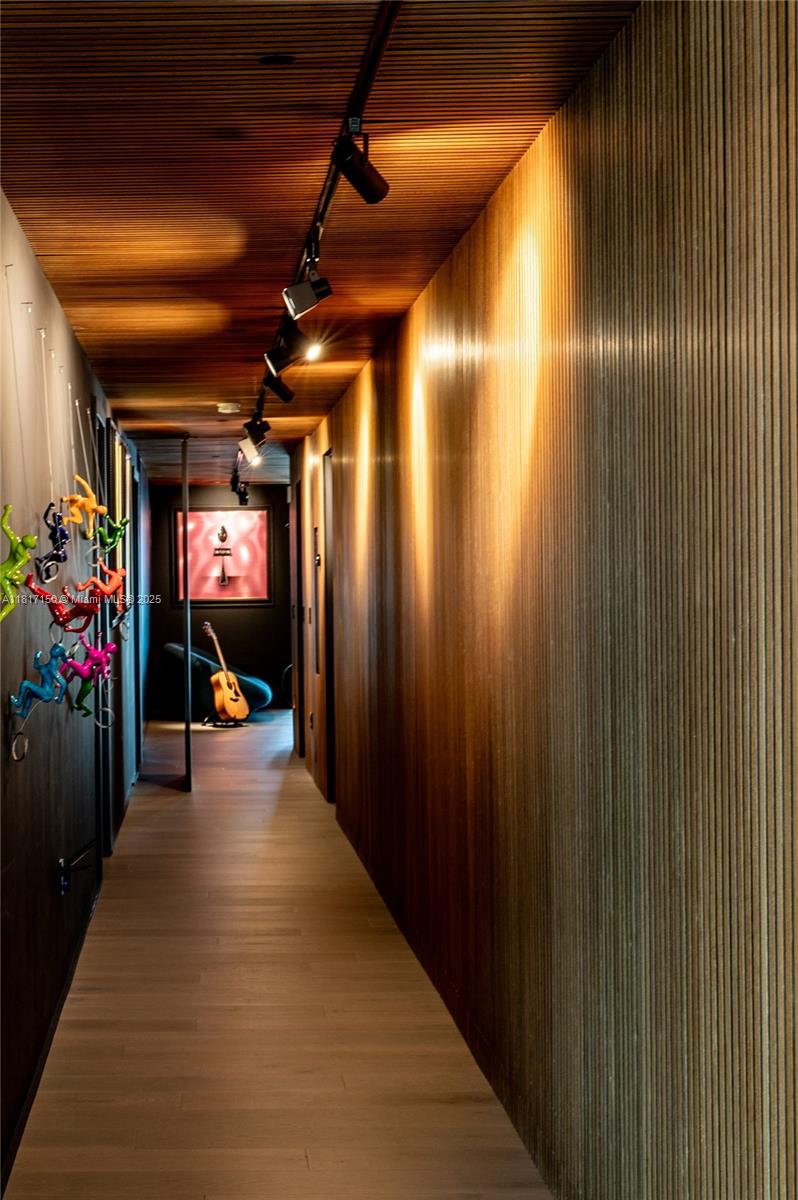 ECHO BRICKELL CONDO - Residential Lease