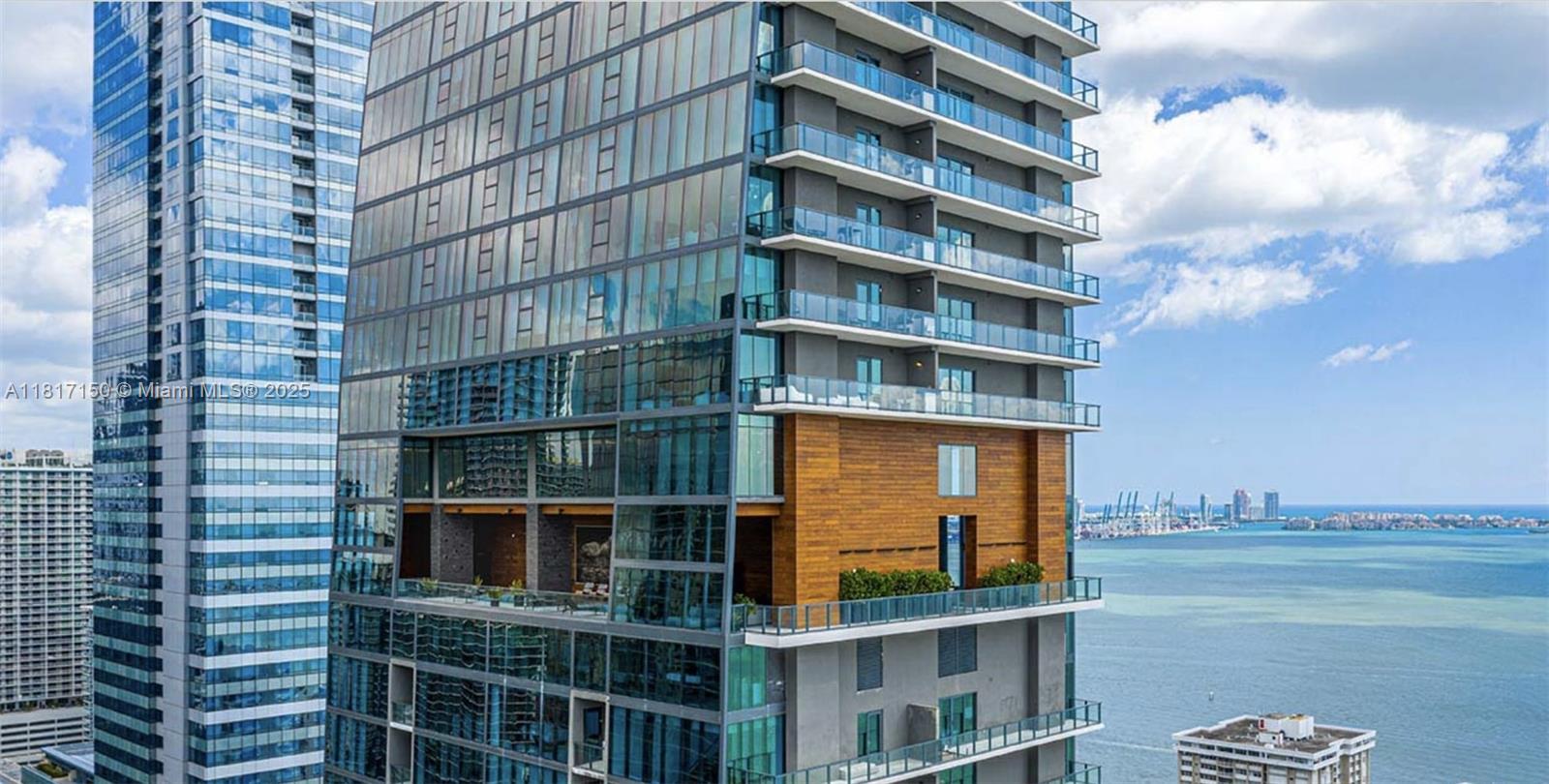 ECHO BRICKELL CONDO - Residential Lease