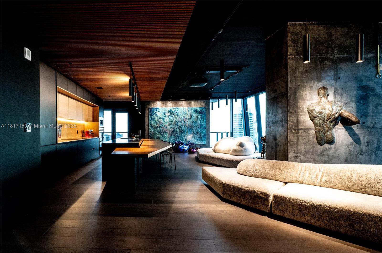 ECHO BRICKELL CONDO - Residential Lease