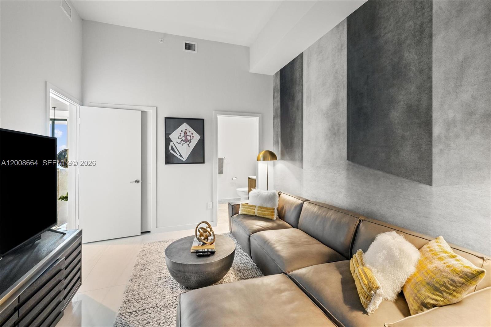 GRAN PARAISO CONDO - Residential