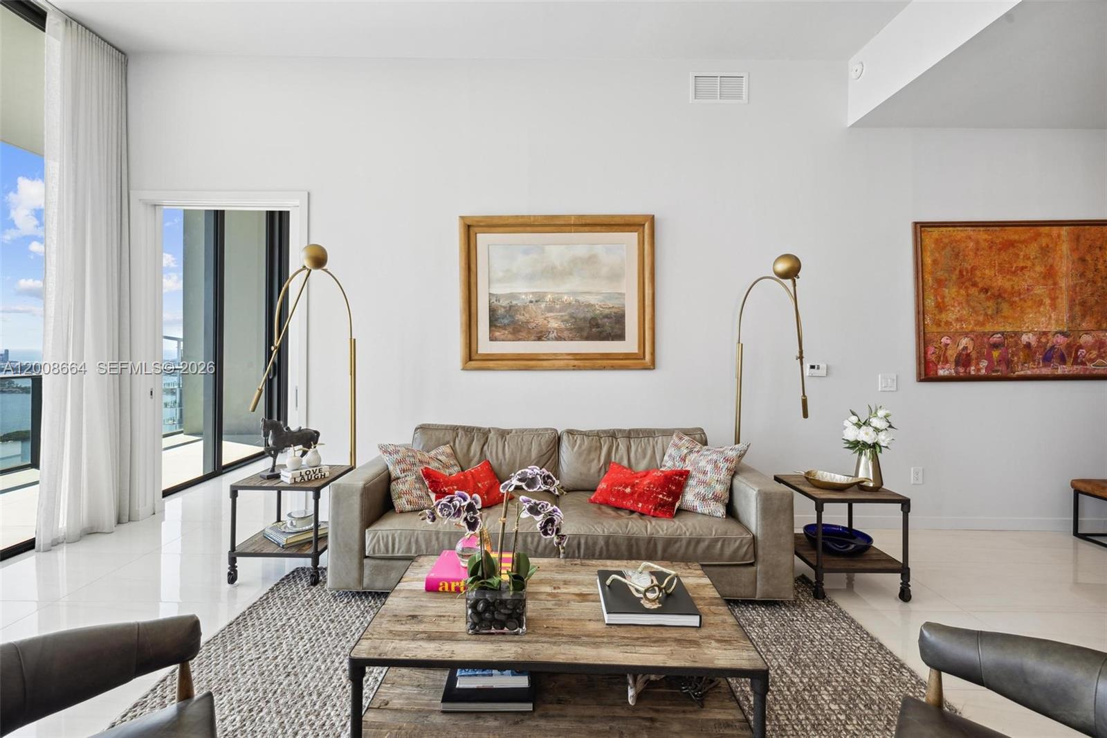 GRAN PARAISO CONDO - Residential