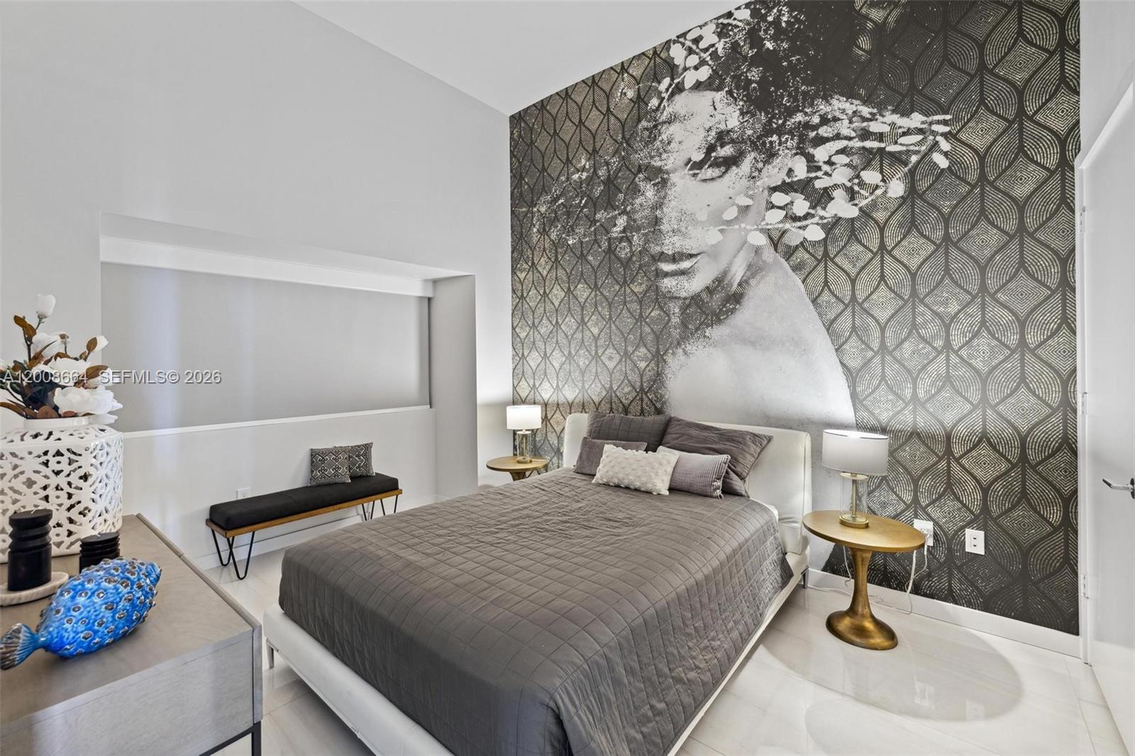 GRAN PARAISO CONDO - Residential