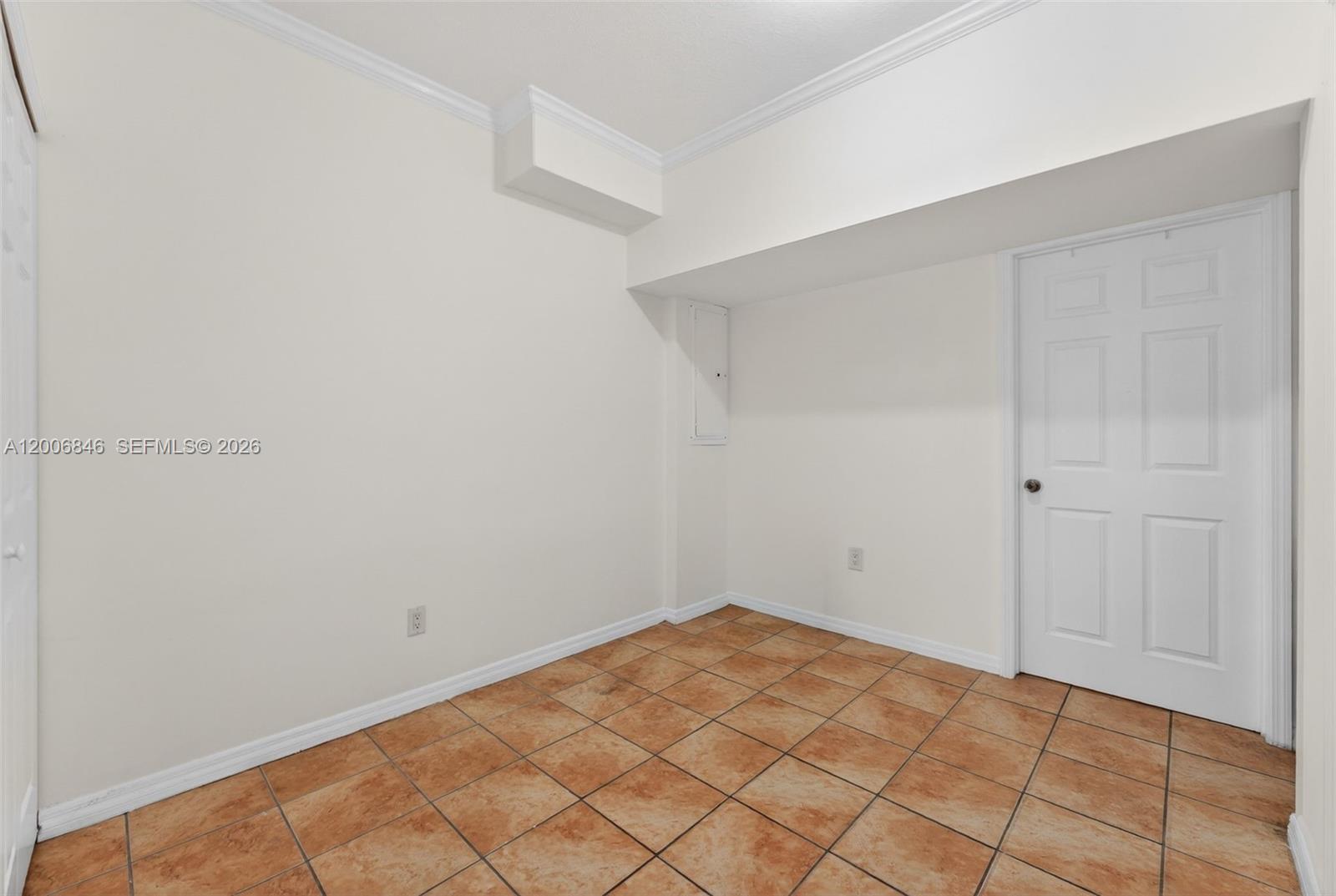 DIMENSIONS AT DORAL - Residential