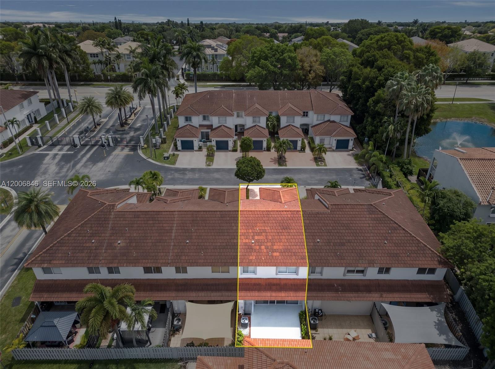 DIMENSIONS AT DORAL - Residential