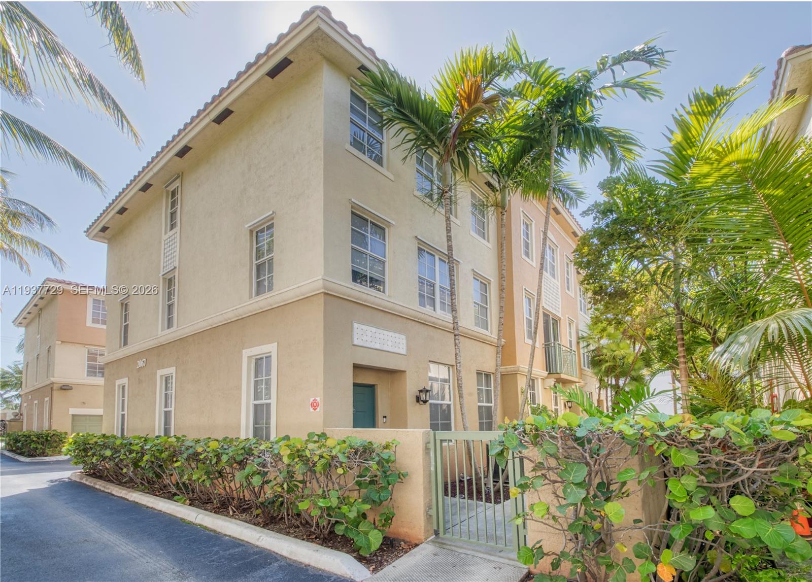 2080 OCEAN DRIVE CONDO - Residential